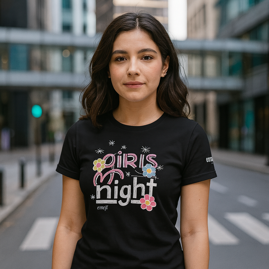Playera Negra "Girls Night" – Emoji®